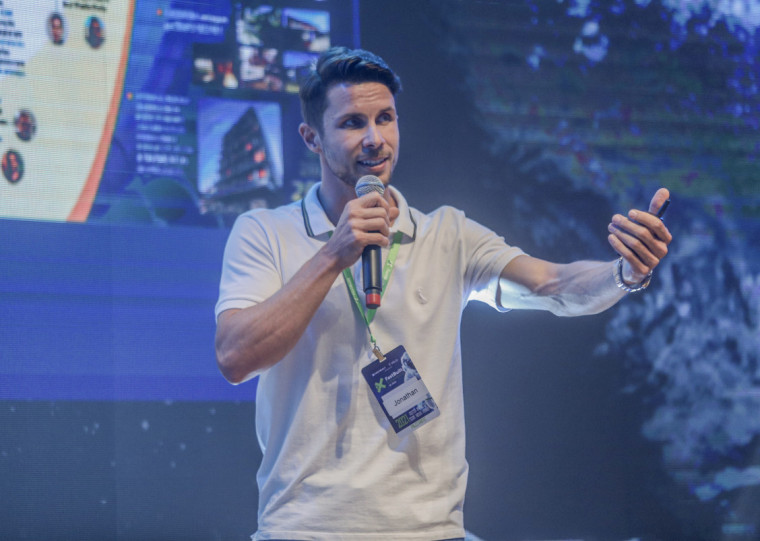 O engenheiro civil e sócio da Brasil ao Cubo, Jonathan Degani, é um dos palestrantes do evento