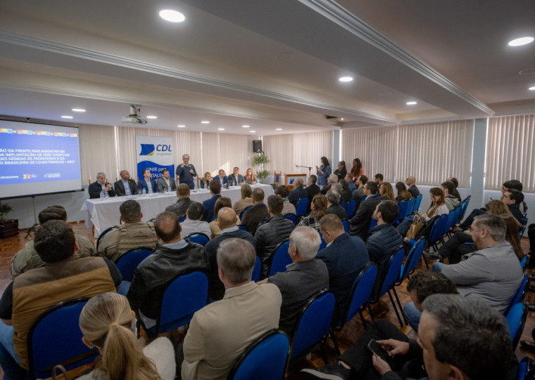 Assembleia, lojistas e governo estadual trataram da pauta em reunião
