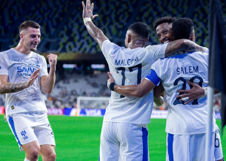  Al-Hilal teve de mexer até no retorno de seu descanso, sacrificando o início da pré-temporada