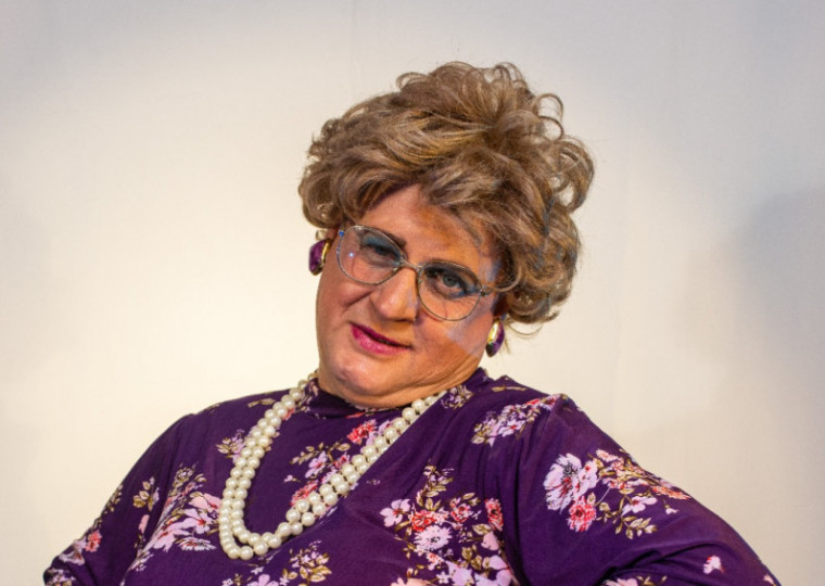 Espetáculo Herta no Divã terá apresentação única no Centro de Eventos da Amrigs