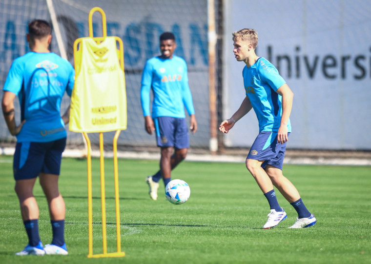 Esquema com três volantes não deve ser repetido na Sul-Americana