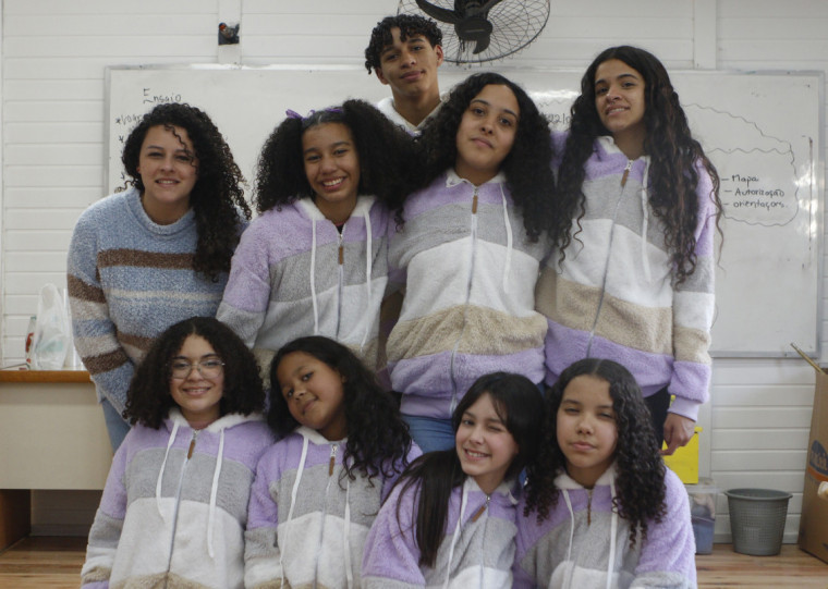 O Coletivo Luísa Marques, da Escola Municipal de Ensino Fundamental Saint-Hilaire, transforma dores compartilhadas em ação política