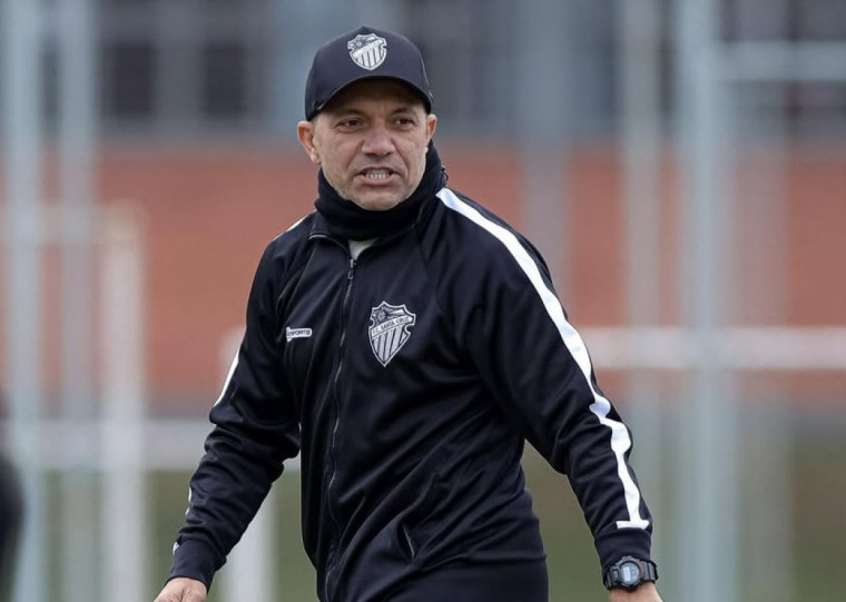 Iarley atribui a rotatividade à falta de planejamento dos clubes