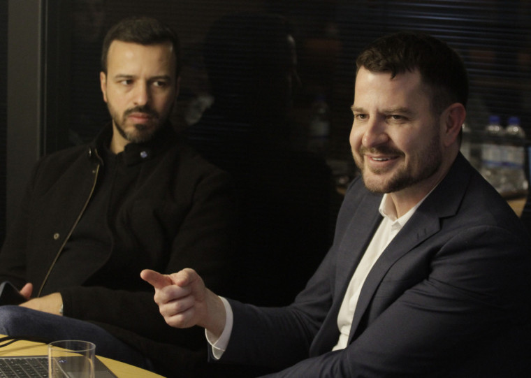 Secretário de Comunicação de Porto Alegre, Luiz Otávio Prates, e o secretário municipal do Urbanismo, Germano Bremm, apresentaram a proposta