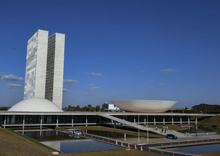 Comissão do Senado aprovou texto por 21 votos a 1