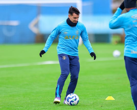 Grêmio encara o Fortaleza pressionado para reagir no Brasileirão