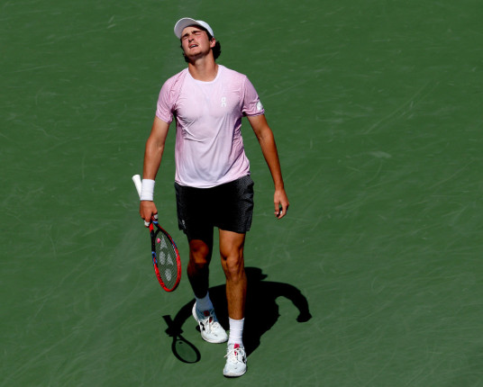 João Fonseca perde para número 103 do mundo e cai na estreia em Toronto