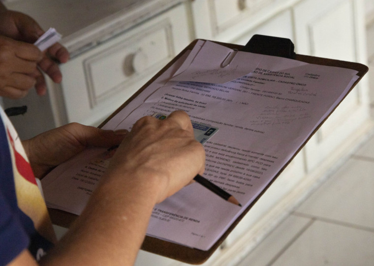 Mutir&atilde;o de visitas aos benefici&aacute;rios iniciou em novembro do ano passado