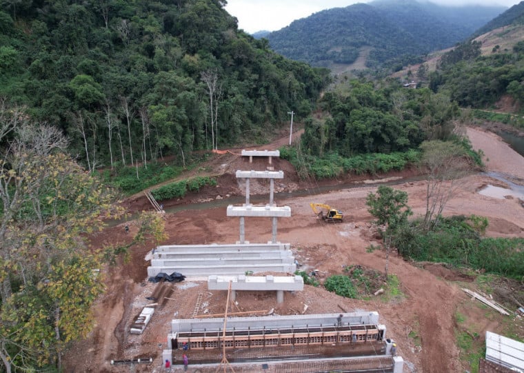 Passagem foi destruída durante as enchentes que atingiram o RS em 2024