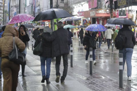 Rio Grande do Sul enfrenta nova onda de frio e chuva nos próximos dias