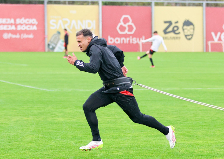 Recuperado da virose, Alan Patrick é a esperança alvirrubra