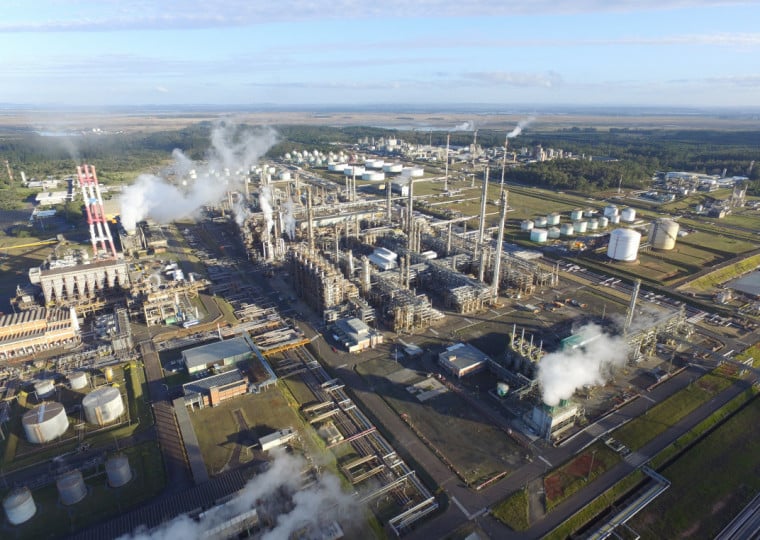 Logísticas e cenário internacional desfavorável atingem em cheio o Polo Petroquímico de Triunfo