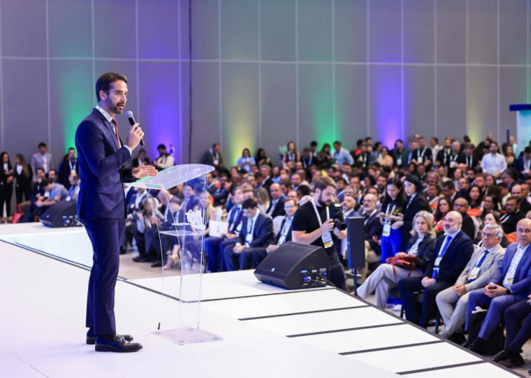 "Trazer o Estado para o ambiente digital faz com que ele seja muito mais acessível e democrático", ressaltou o governador Eduardo Leite