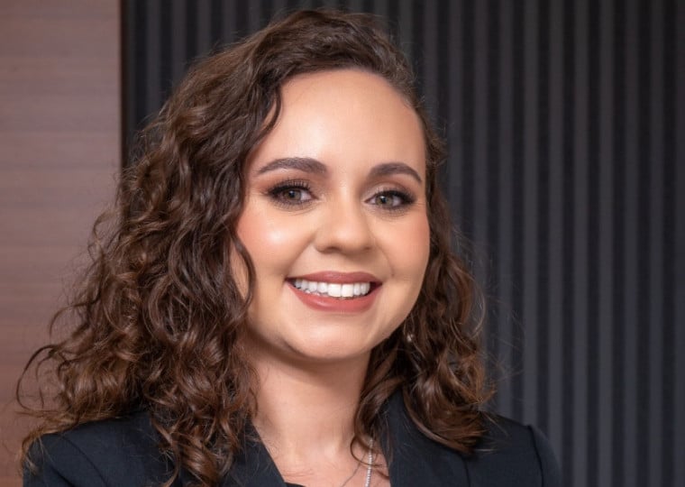 Carolina Teles Carvalho, advogada da ZNA Advocacia