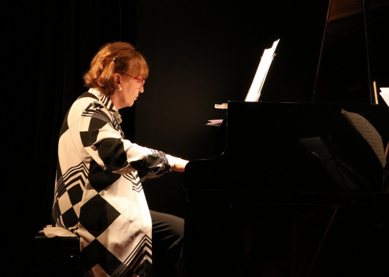 Os pianistas e professores voltam ao auditório do Instituto Ling nesta quinta-feira (14), desta vez para conduzir o público por uma jornada musical pela América Central e pelo norte da América do Sul