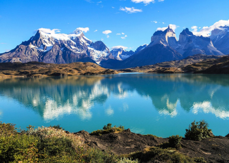 Projeto Amparo traz casal de aposentados para compartilhar histórias e vivências sobre viagens de moto pela Patagônia argentina e chilena