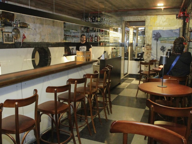 A casa que concentra as opera&ccedil;&otilde;es tem 148 anos  Foto: EVANDRO OLIVEIRA/JC