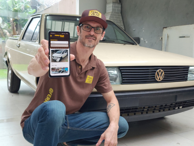 Vinicios Scapini &eacute; o nome &agrave; frente do Ferro Velho App Foto: FerroVelhoApp/Divulga&ccedil;&atilde;o/JC