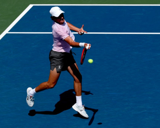 João Fonseca aproveita desistência de rival espanhol e avança no Cincinnati Open