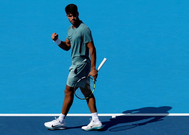 Tenista espanhol cometeu 44 erros não-forçados, mas mesmo assim venceu