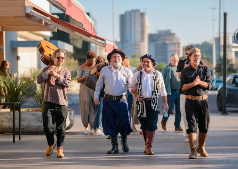 Nesta quinta-feira acontece a terceira edição do projeto Noites Gaúchas

Show Os Fagundes - De Filho para Pai será realizado no Teatro do Bourbon Country