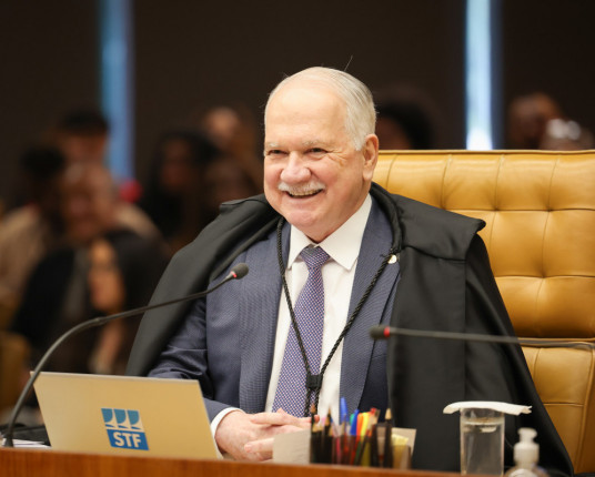 Edson Fachin é eleito presidente do STF; Moraes será o vice