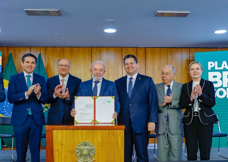 Geraldo Alckmin e Fernando Haddad são os representantes barsileiros em  Washington
