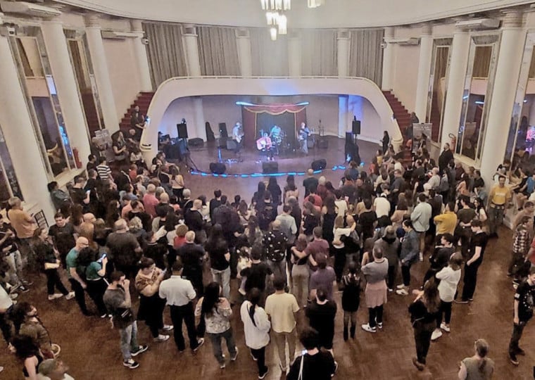 Clube do Comércio segue aberto a eventos culturais da Capital, como a Noite dos Museus de 2024