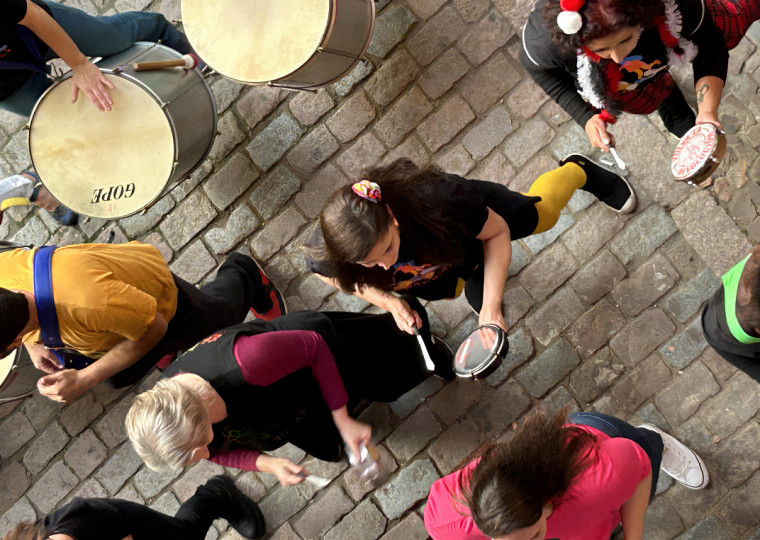 Programação inclui apresentação coletiva de 27 corais na sexta-feira (15) e caminhada com música e arte circense no domingo (17)