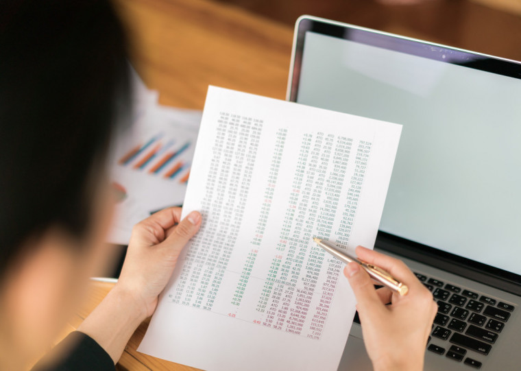 João Batista Custódio, presidente do Sindiconta RS e o CEO da Fortus RH, Hendrik Machado, diretor-comercial e de jornada do cliente PJ, fundador da Pontomais/VR, destacam a importância  da contabilidade para resolução destes problemas  