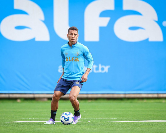 Marcos Rocha ressalta ‘grandeza do clube’ em sua apresentação no Grêmio