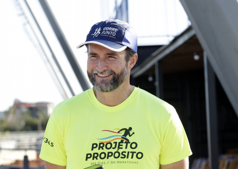 Maratonista Hugo Farias correu o percurso 366 vezes entre 2022 e 2023