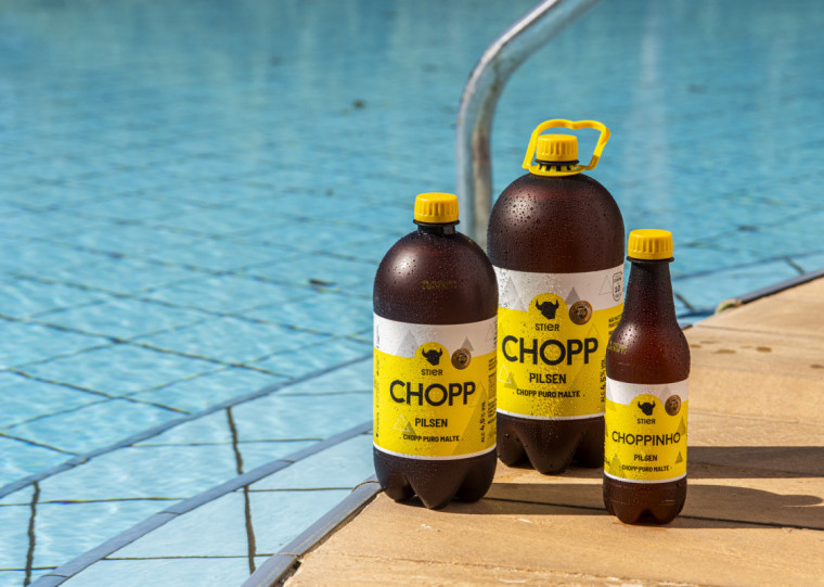 Cervejaria Stier produz até 300 mil litros de chopp por mês