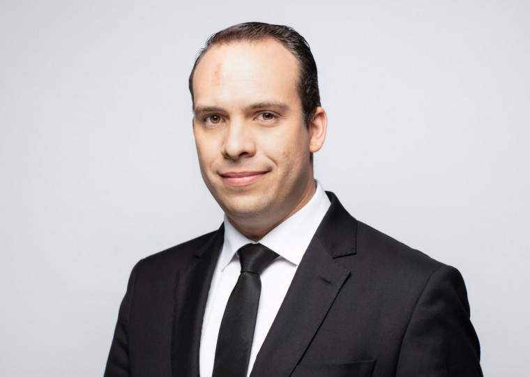 O gaúcho Luis Wulff transformou uma mesa no quarto do seu apartamento em Porto Alegre na semente do que viria a ser a Tax.Co