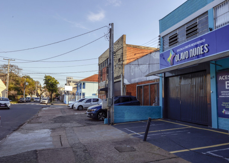 Pai de estudante cobra poder público por medidas de segurança em volta da Escola Olavo Nunes