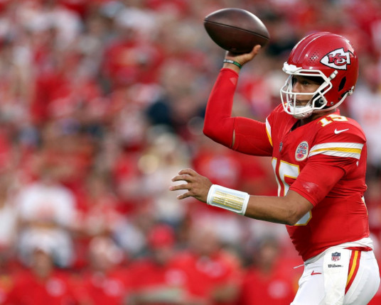 Globo anuncia acordo com a NFL; veja quais jogos e onde a emissora vai transmitir