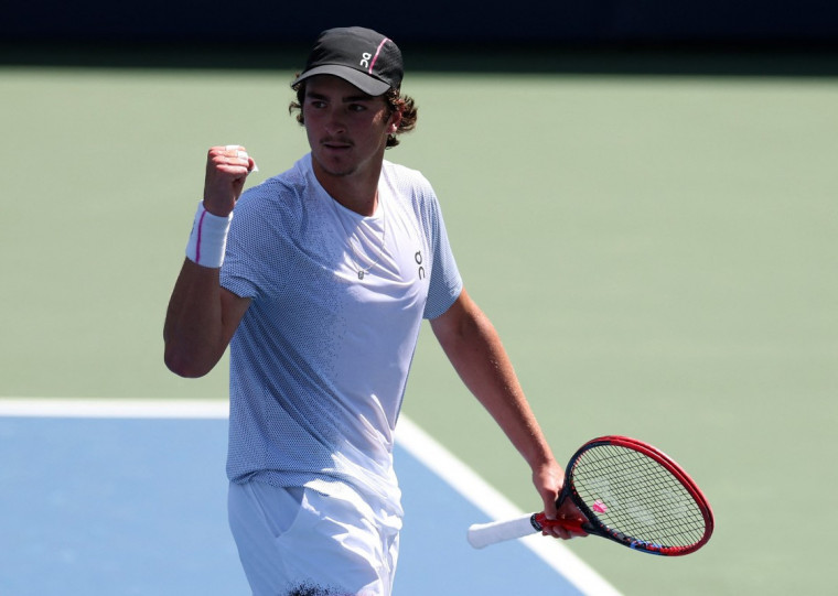 Tenista carioca vem embalado por mais uma vitória na estreia de Grand Slam