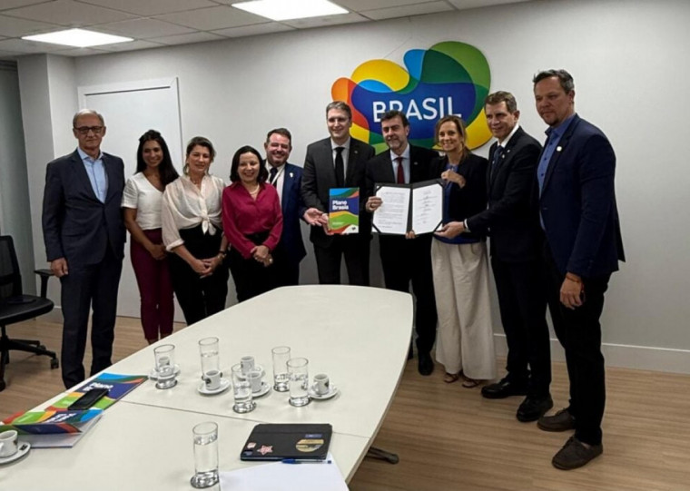 Acordo, que integra o Plano Brasis, busca impulsionar o setor e a economia gaúcha no cenário global
