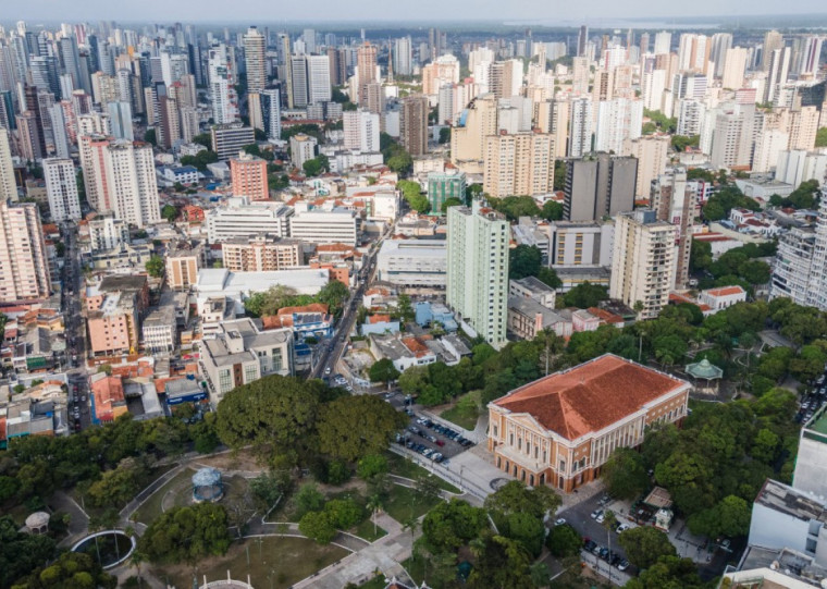 Vista aérea de Belém do Pará, sede da COP30 e da Cúpula do Clima, que será realizada em novembro