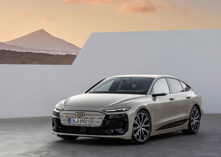 Faróis em LED Matrix, com perfil afilado, concedem oito opções de assinatura luminosa