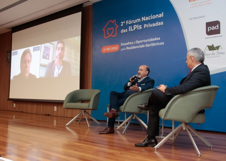 Segunda edição, em Porto Alegre, debateu piso da enfermagem 
