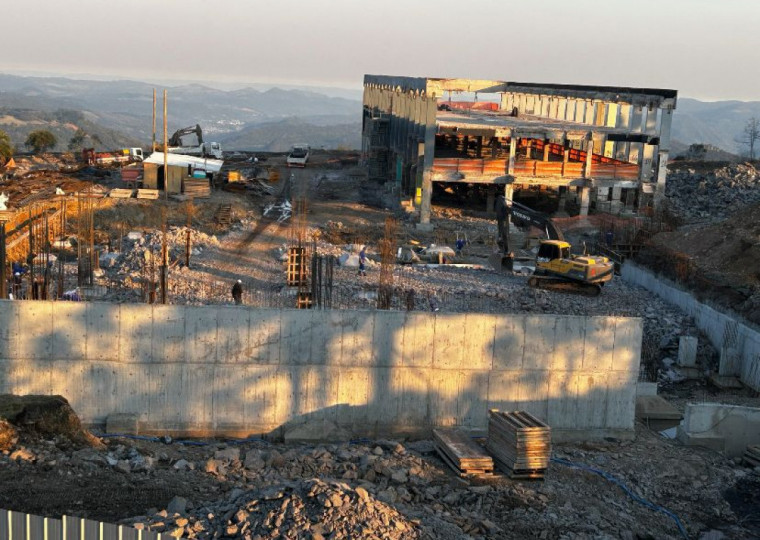 Em obras, o futuro Laje de Pedra contará com 360 unidades