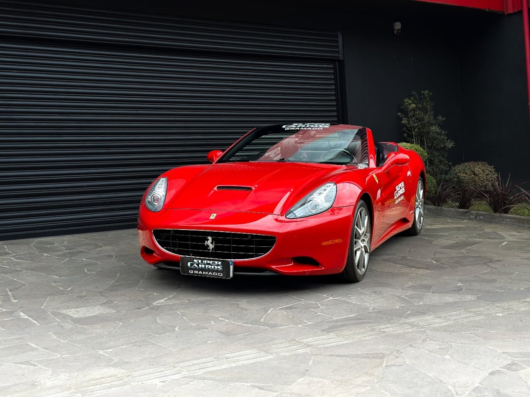 Shopping traz atrações de parque sede Gramado, como o Super Carros | PRAIA DE BELAS SHOPPING/DIVULGAÇÃO/CJ