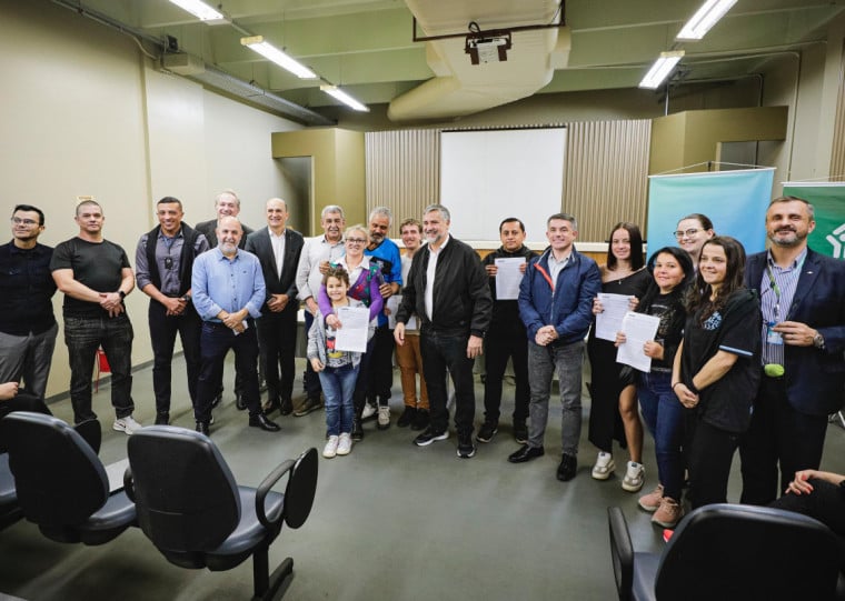 Até o momento, 10,9 mil moradias já foram autorizadas ou contratadas e 4,2 mil estão com obras em pleno andamento no Rio Grande do Sul. 