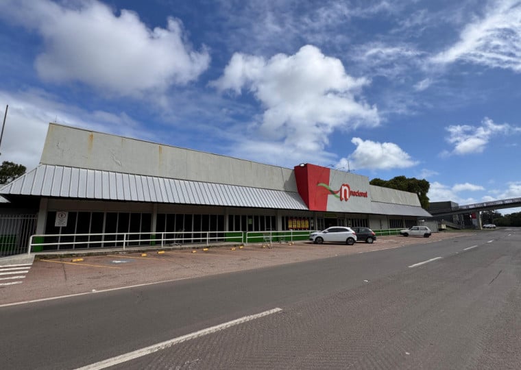 Loja que foi do Nacional fechou no começo de agosto e fica bem em frente da BR-101