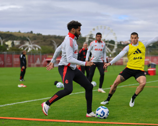 Inter encaminha venda de Wesley para o Al-Rayyan