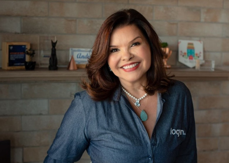 Andréa Simões, diretora de Gente, Cultura e Transformação Digital da Informação na Log-In Logística Integrada