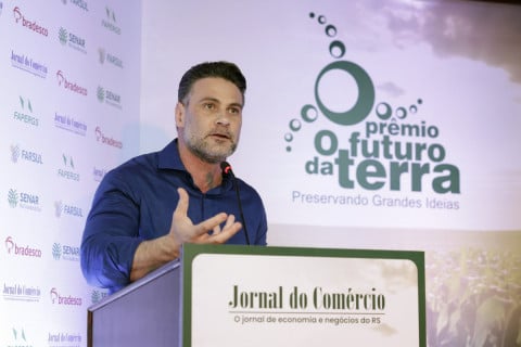 Prefeito de Esteio celebra 29º prêmio O Futuro da Terra e reforça impacto da Expointer na cidade