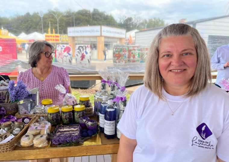 Cidades como Morro Reuter, que vai lançar um roteiro focado na lavanda, utilizam a feira para promover o destino aos visitantes