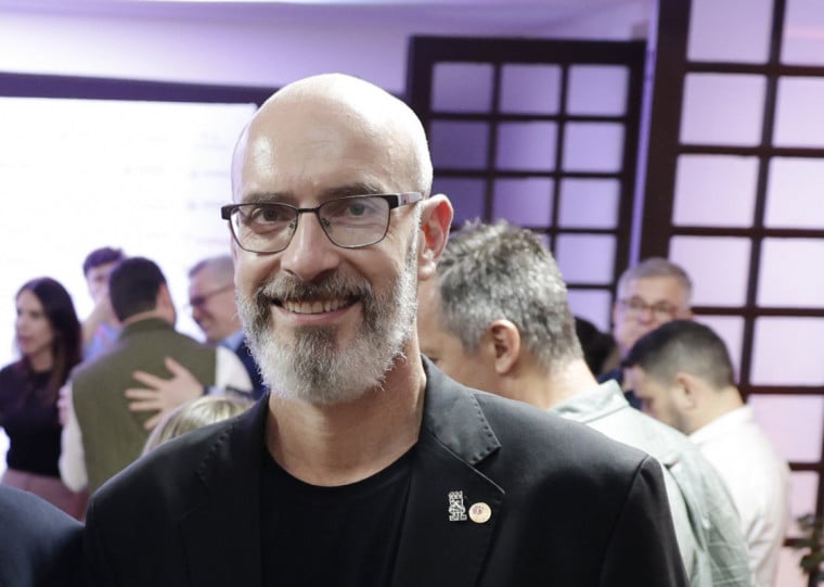 Reitor da UFSM, Luciano Schuch prestigiou a entrega do prêmio O Futuro da Terra na Expointer 2025